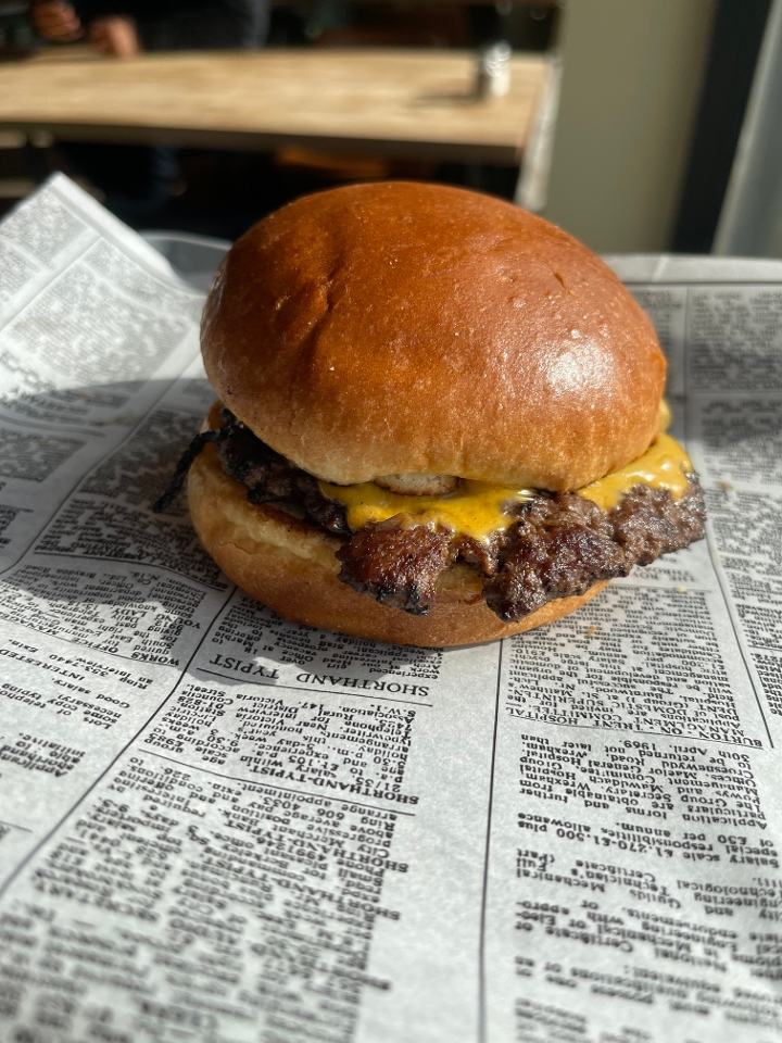 Single Smash Burger.