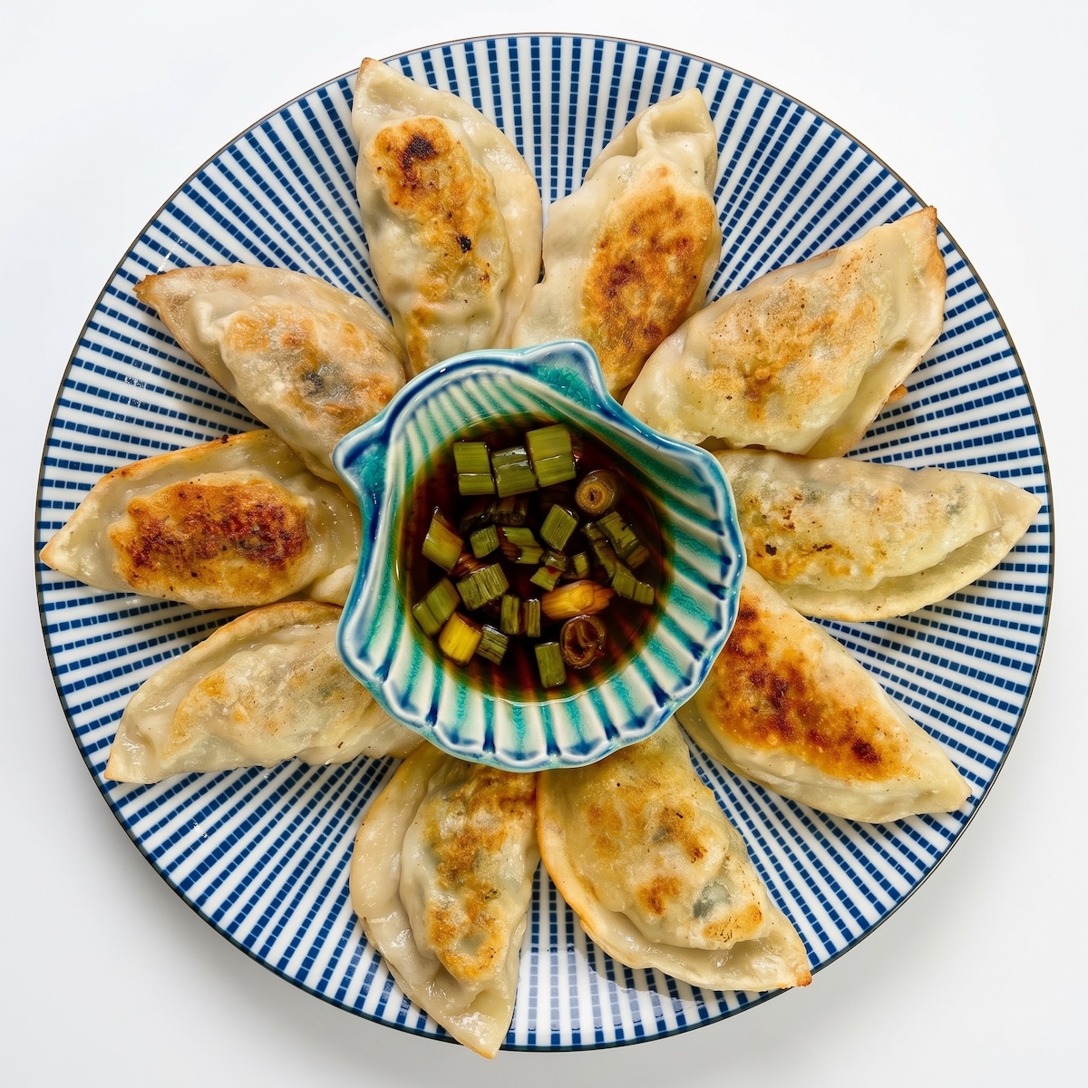 Fried Dumplings (군만두).