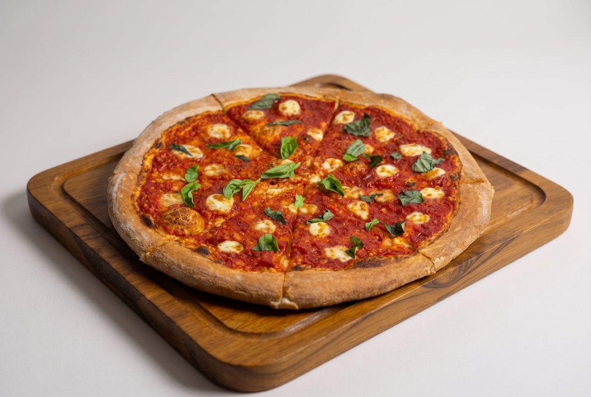 Small 10" Margherita.