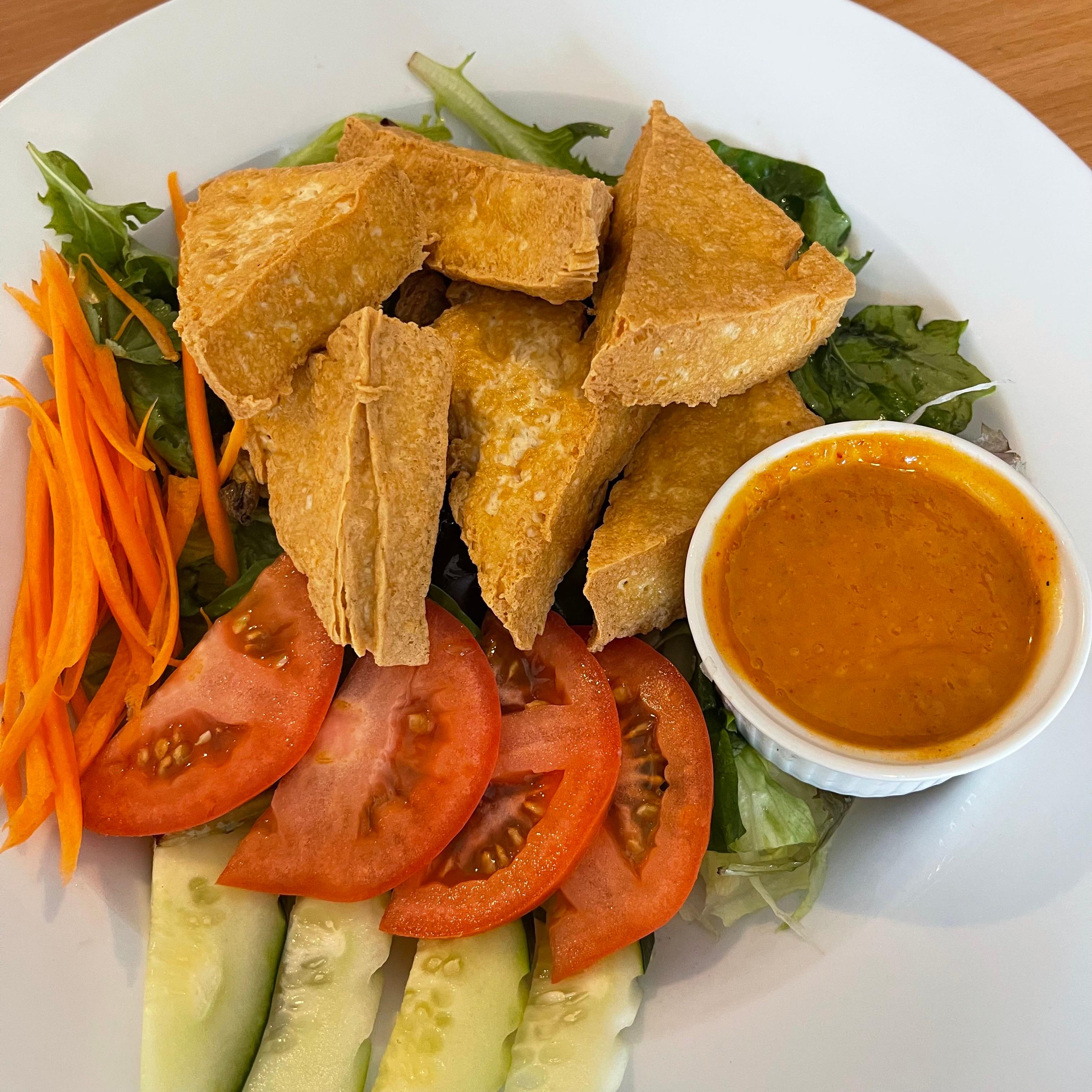 Signature Salad Tofu.