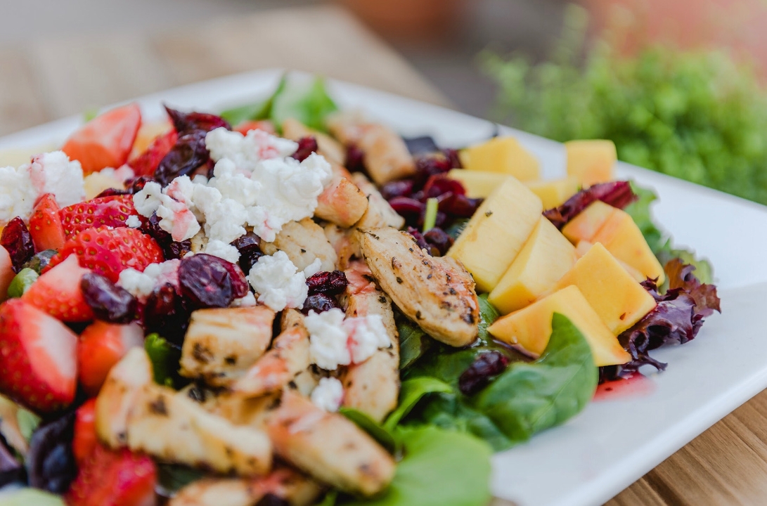 Chicken Salad Tray (Serve 12).
