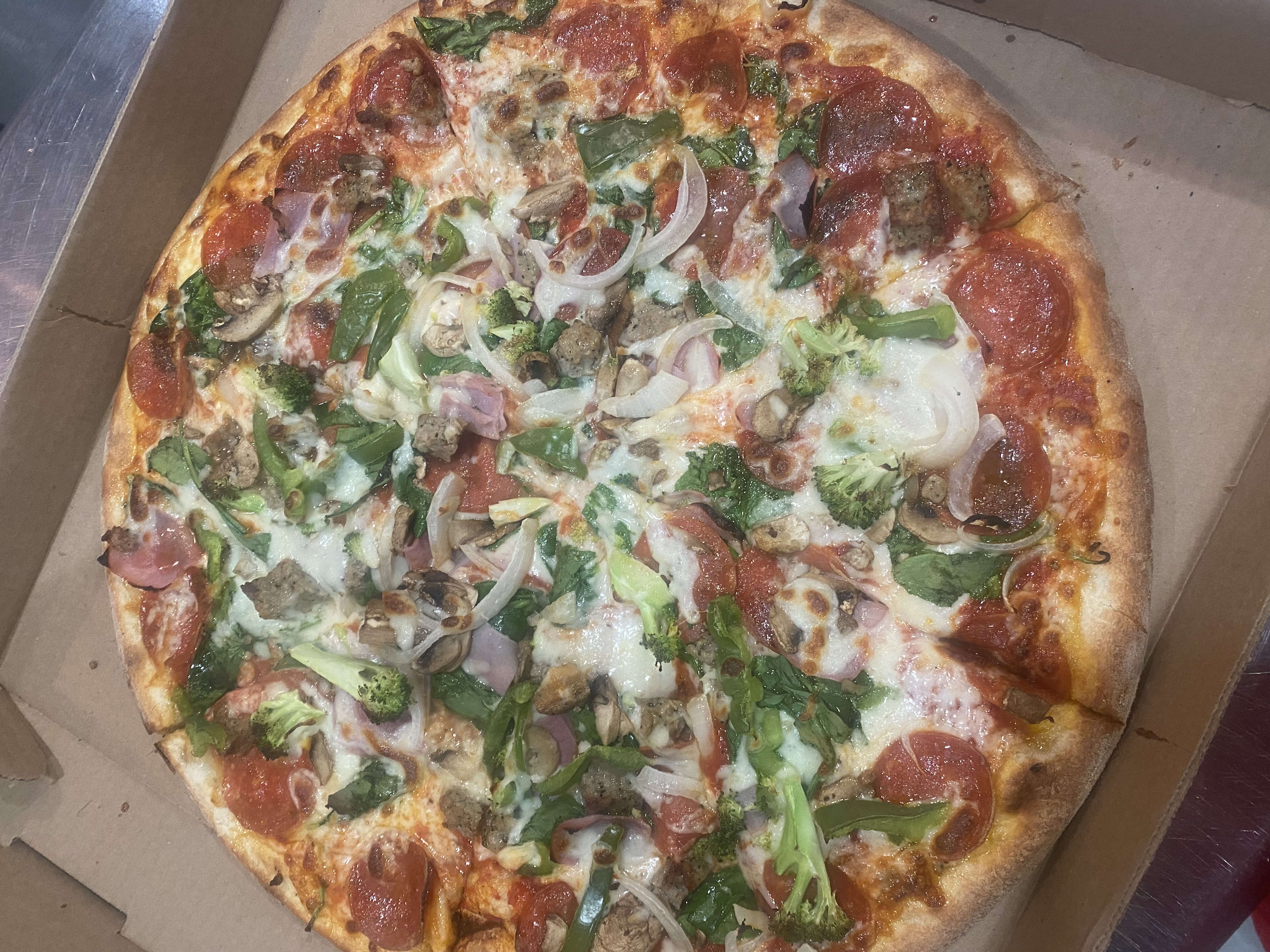 La Casa Special Pizza.