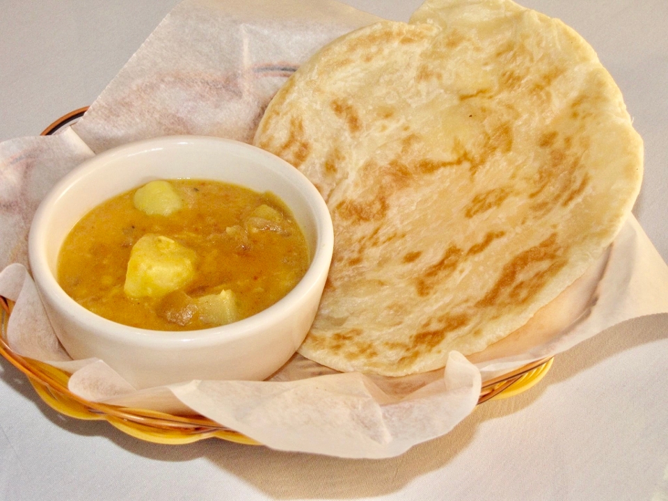 Mandalay Plata.