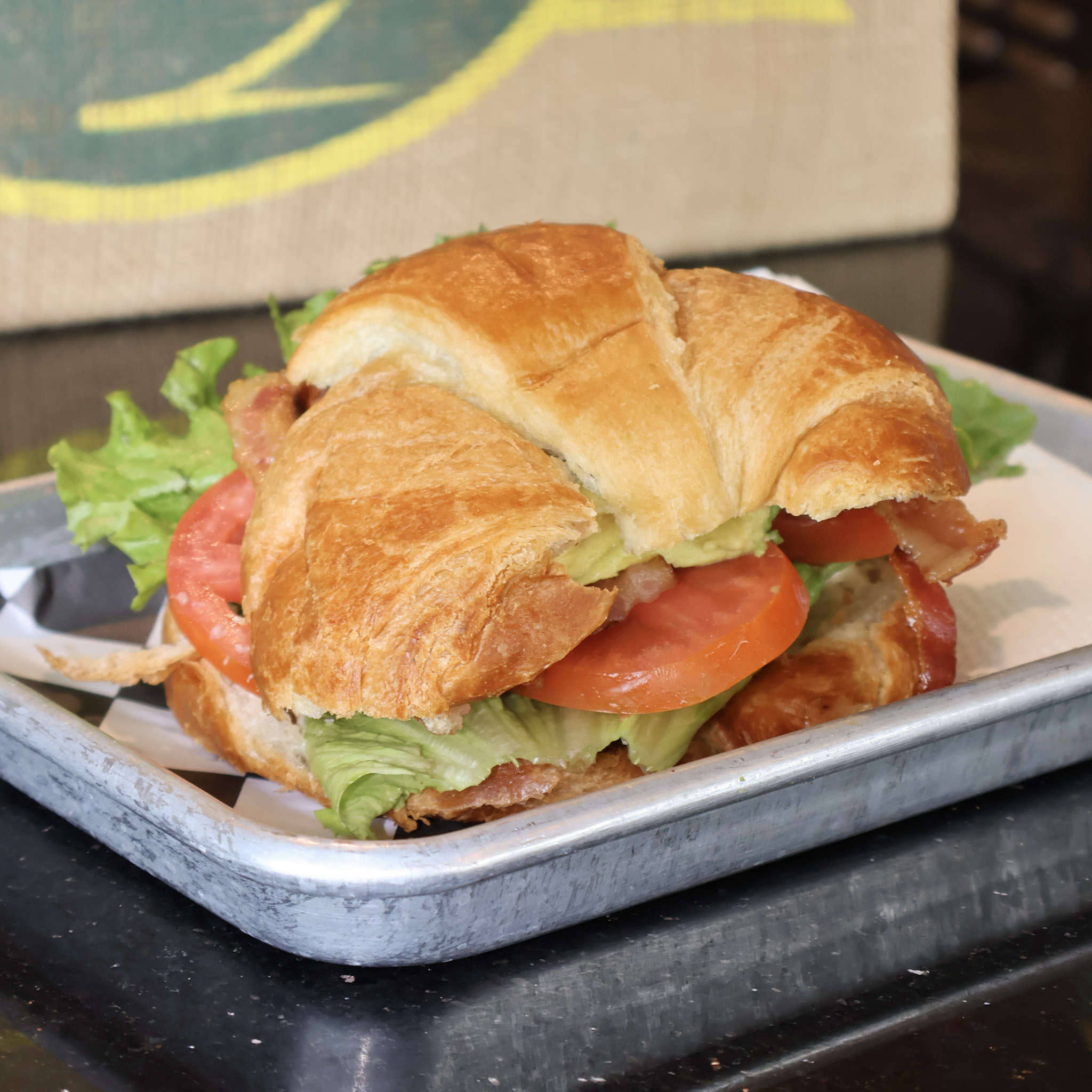 Avocado BLT (ABLT).