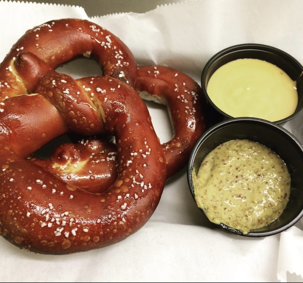 1 Gemelli Pretzel.