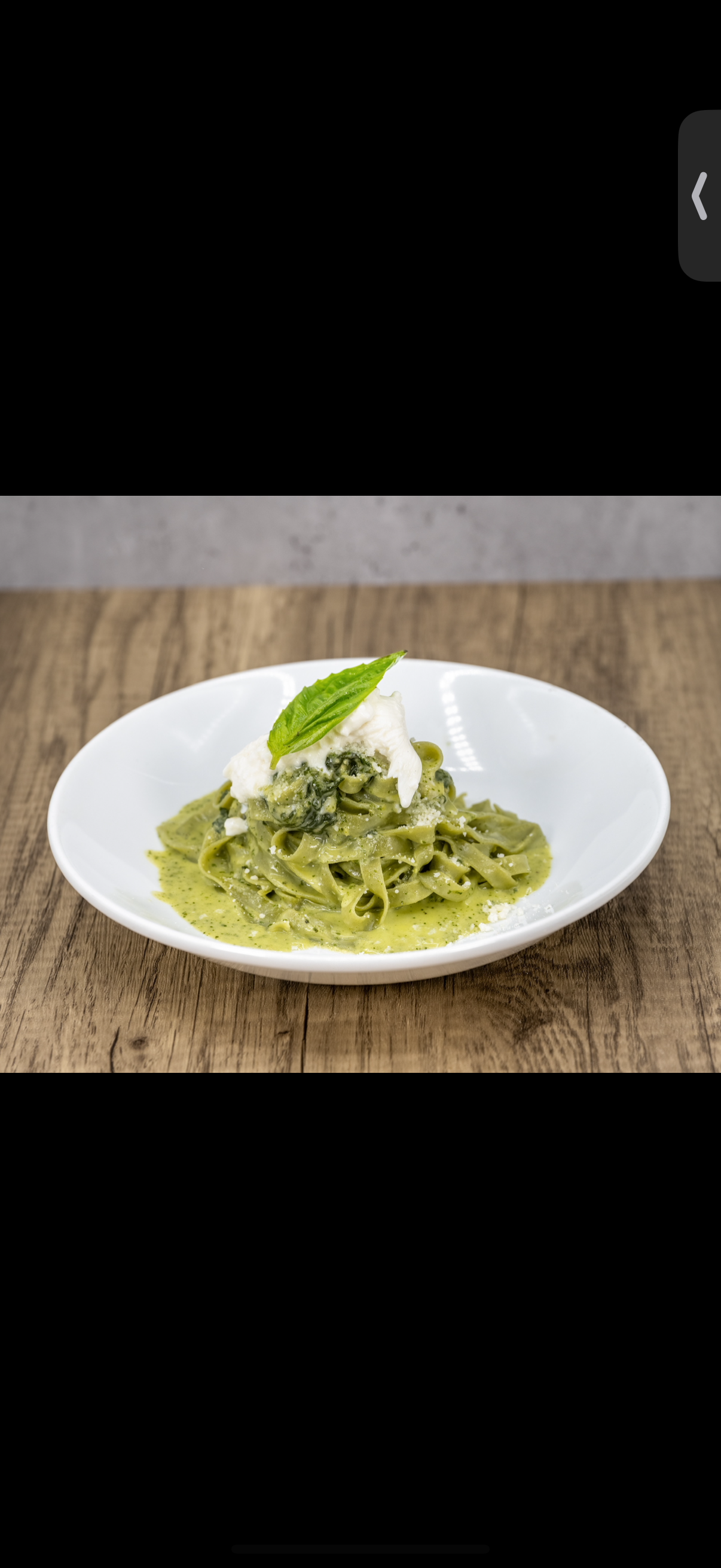 Tagliatelle Verdi Al Pesto.
