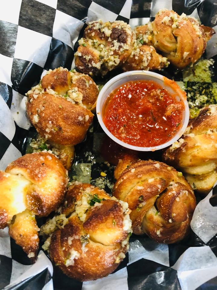 Garlic Knots.