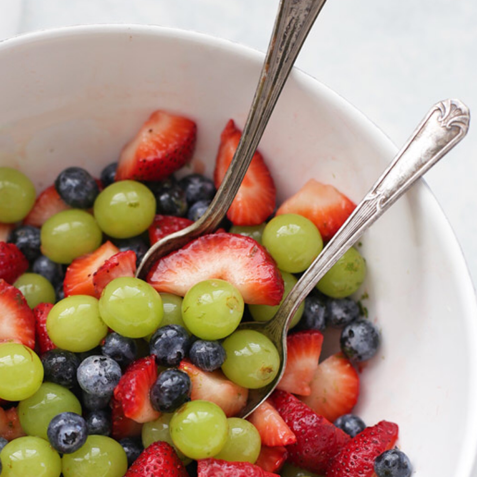 80 oz. Fruit Bowl.