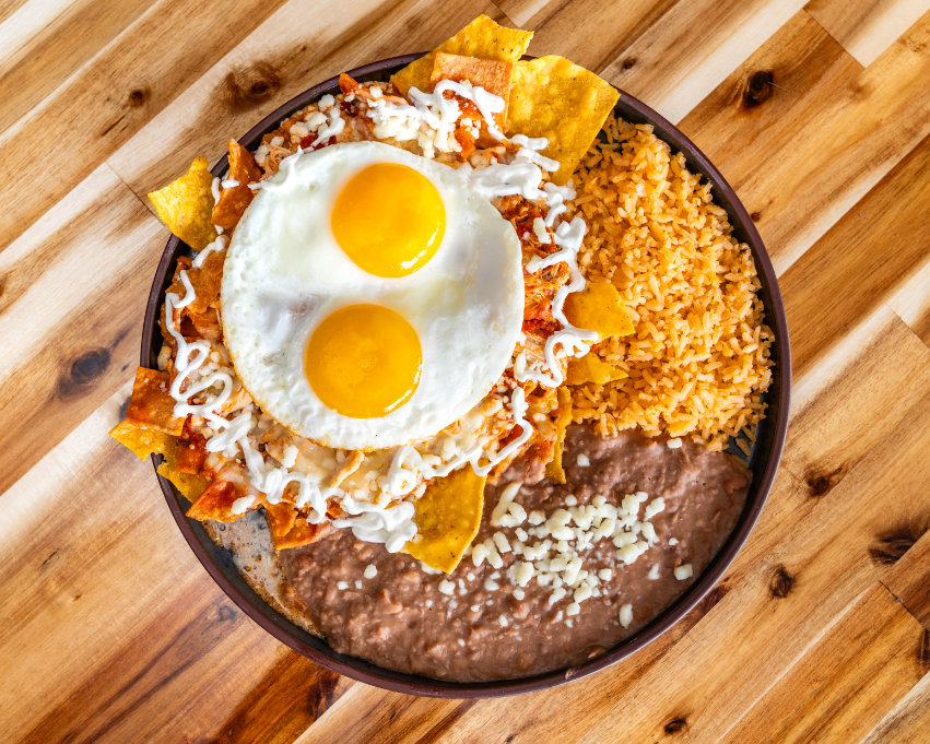 Chilaquiles De Pollo.