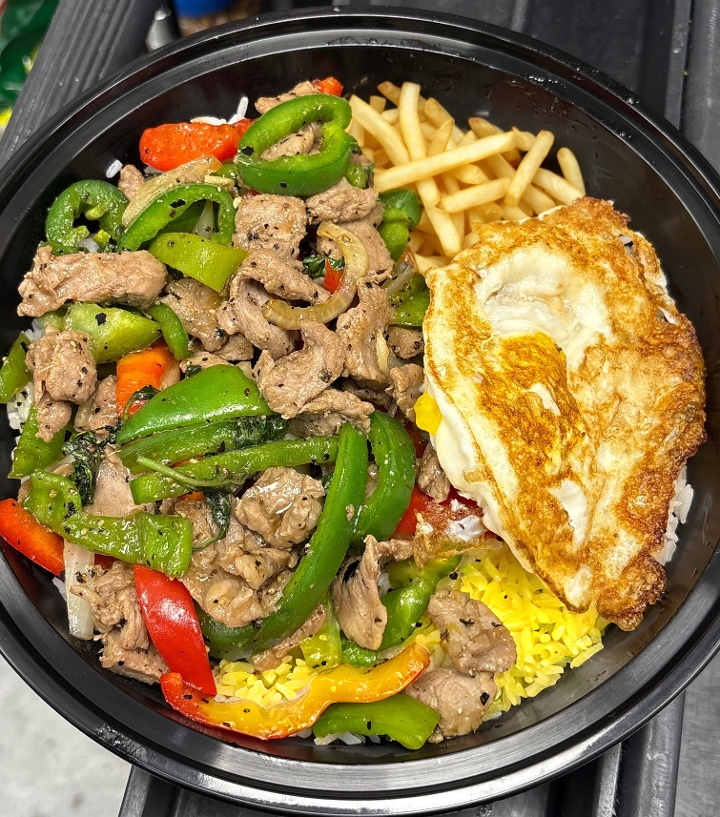 PAD KRA PAO MEGA PLATE (Basil hot pepper) (Spicy).