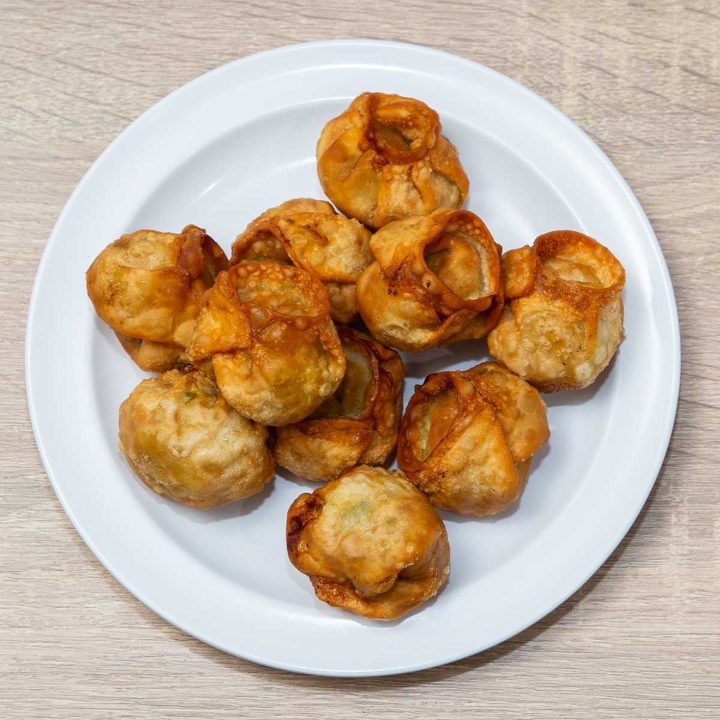 Vegetables (Fry) Momos.