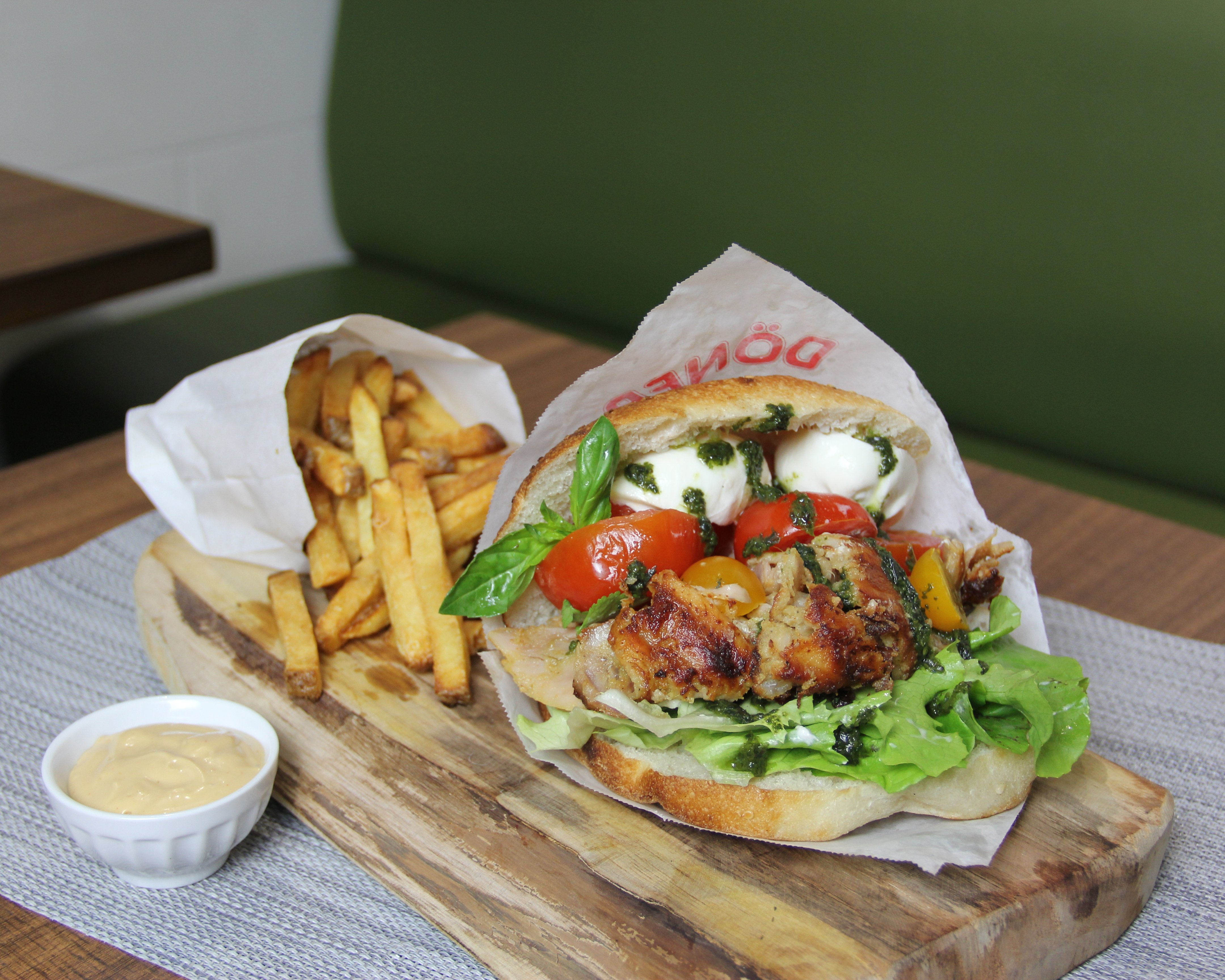 Combo Crispy  Tenders Wrap  🥙 + 🍟