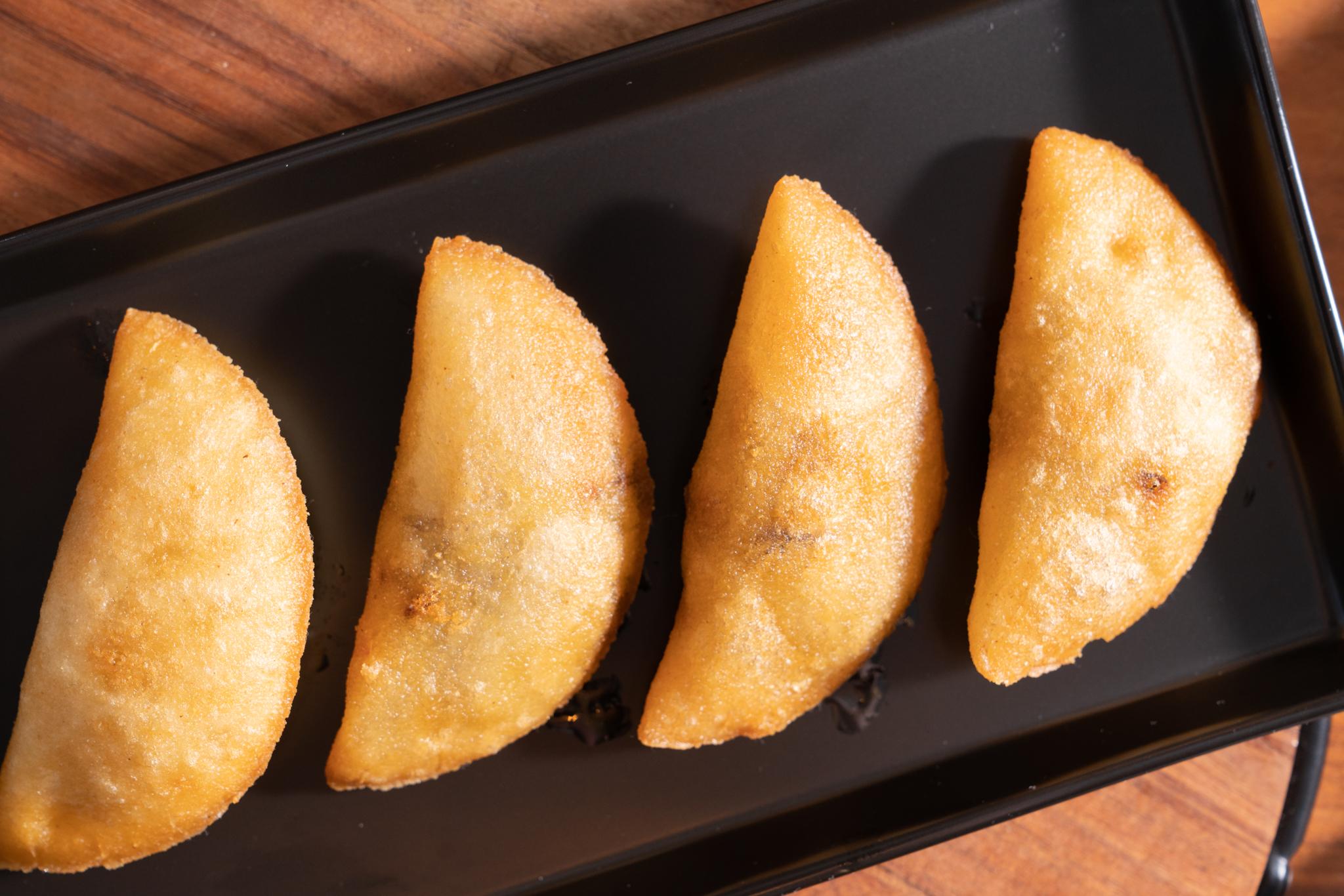 Empanadas Beef (x3).
