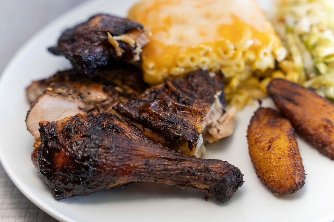 Jerk Chicken Meal (Mildly spicy).