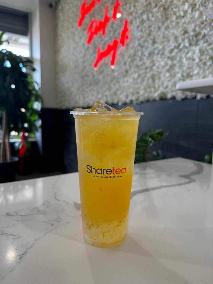 Orange Honey Lemonade w/ Crystal Boba.