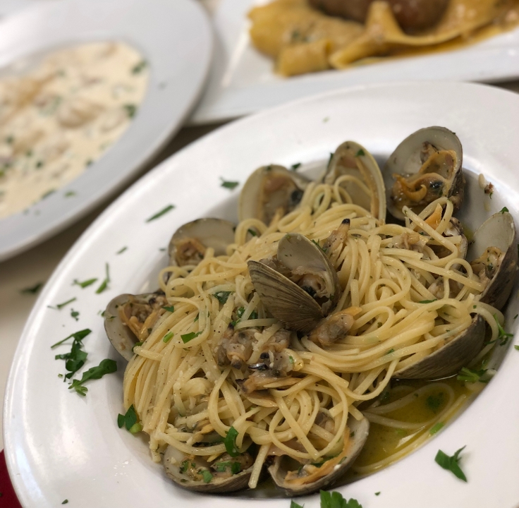 Linguine In White Baby Clam Sauce.