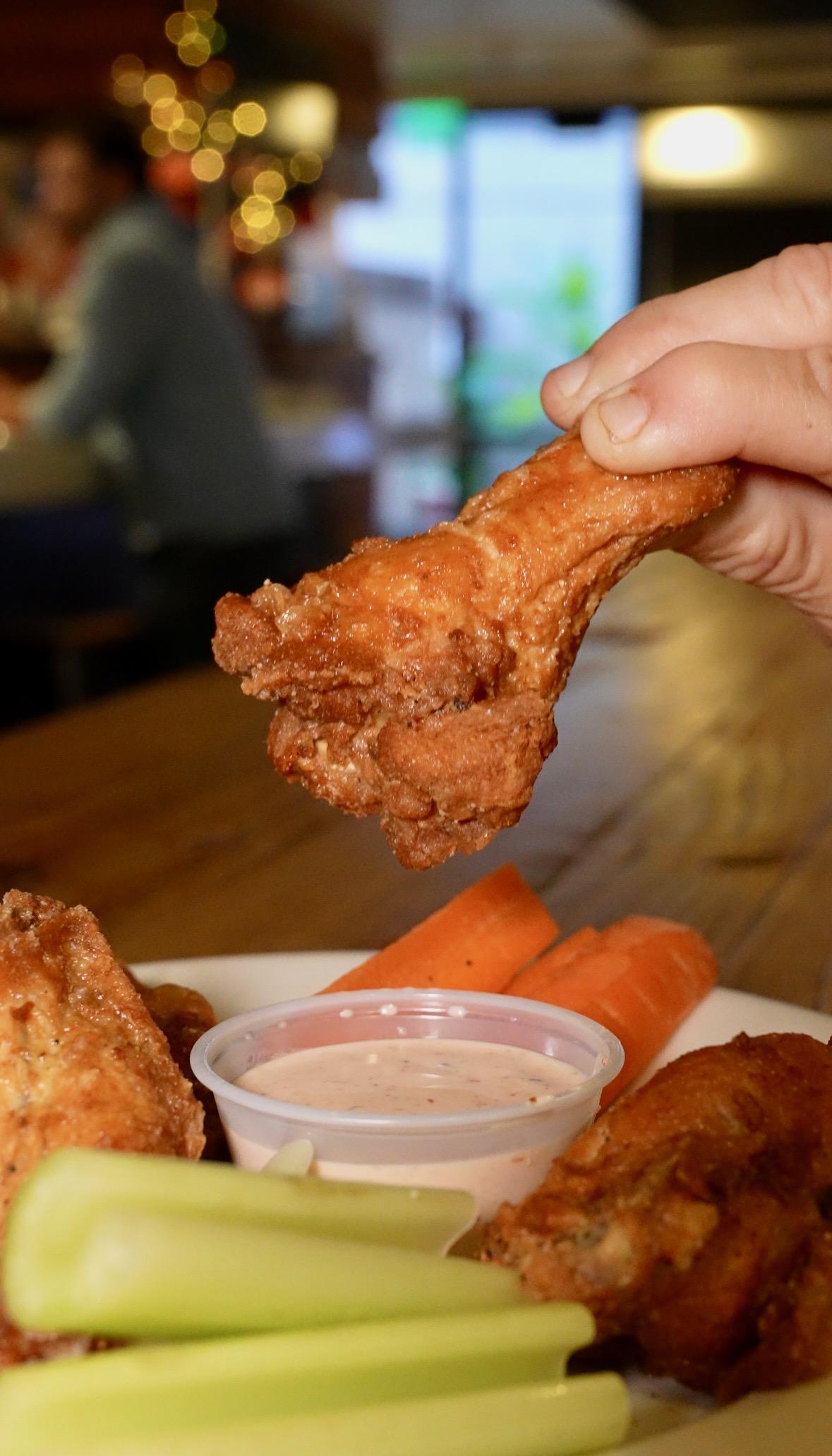 Habana "FUEGO" Wings.