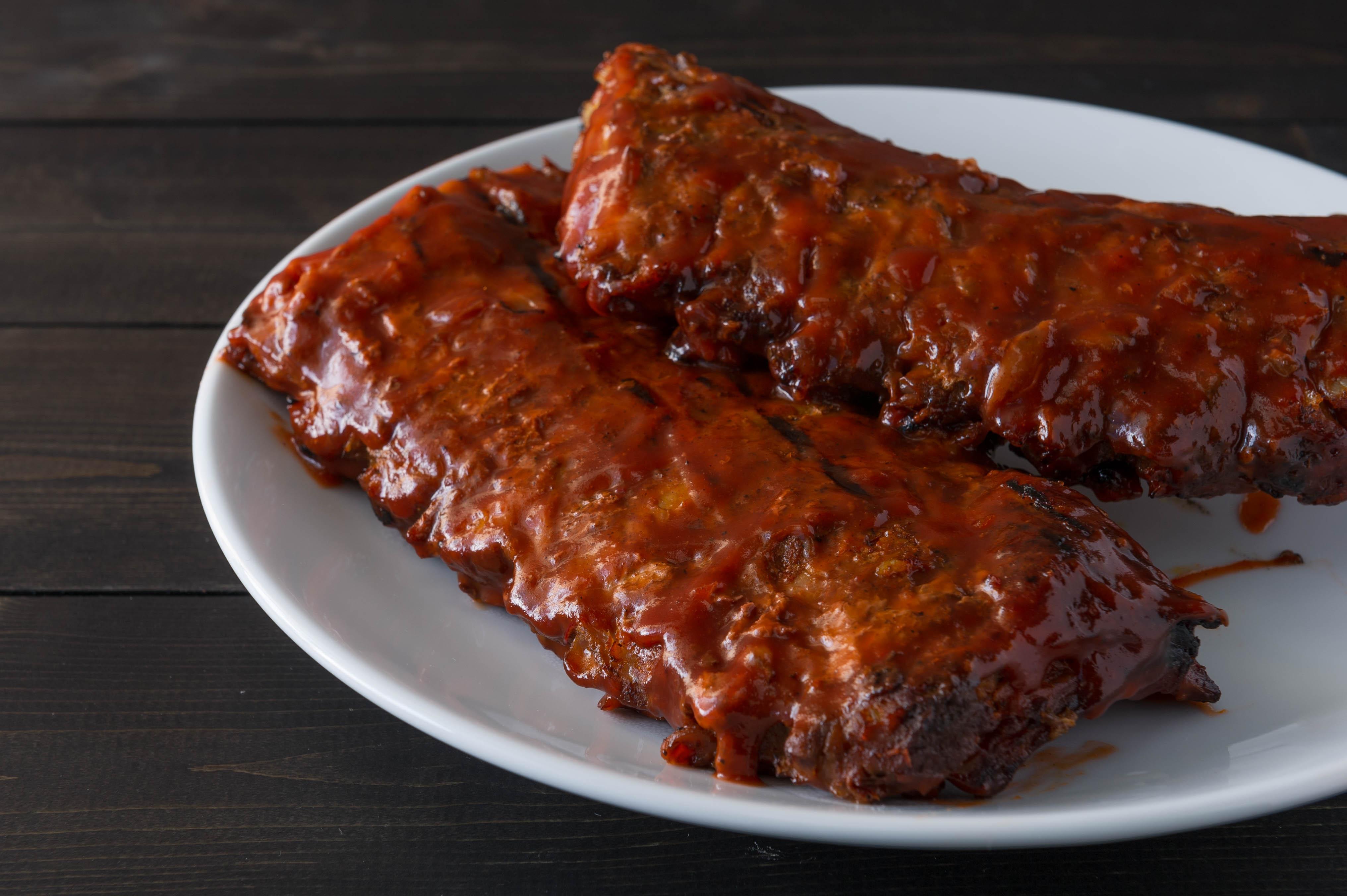 Full Rack Pork BBQ Ribs.