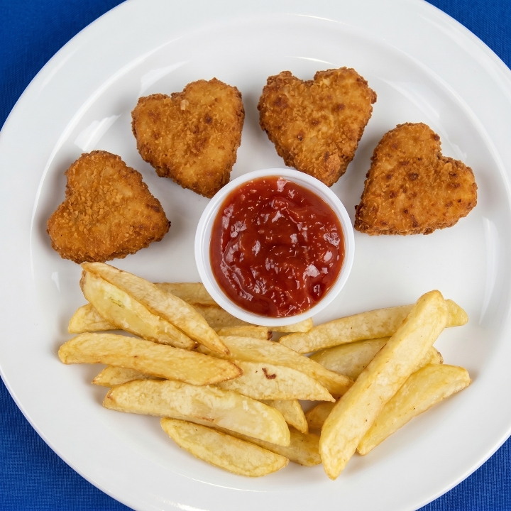 Nuggets de Pollo con Papas.