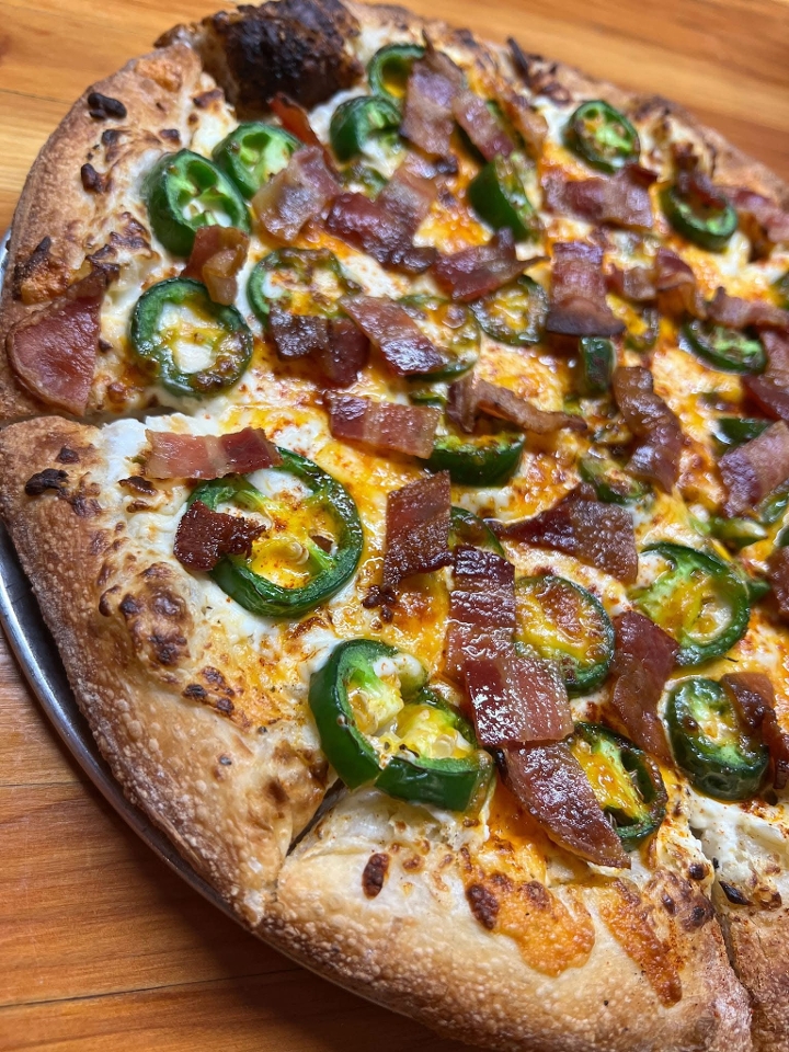 16" Big Poppa Pizza.