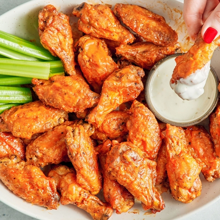 BOGO 6pc Wings (Buy 1 Get 1 Free).