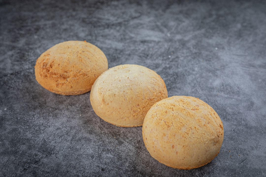 Pandebono.