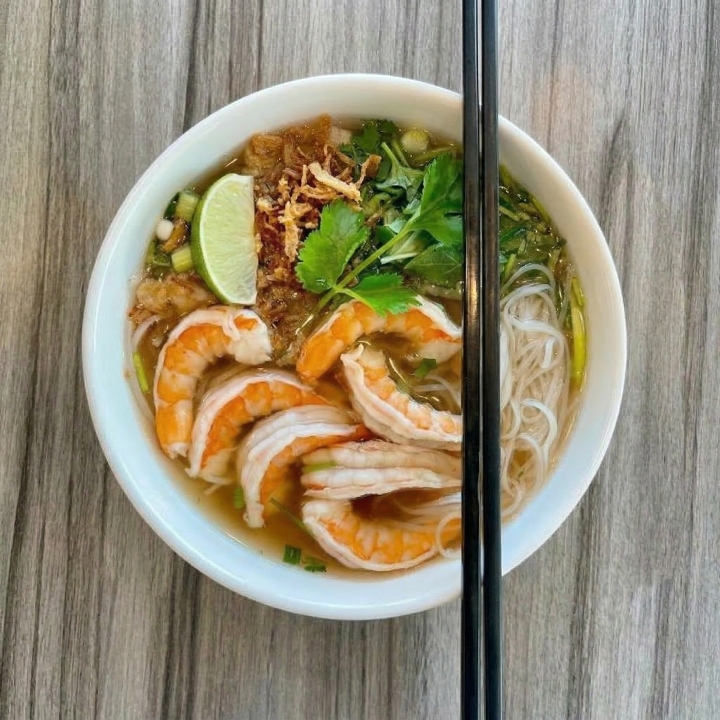 Phở Tôm (Shrimp).