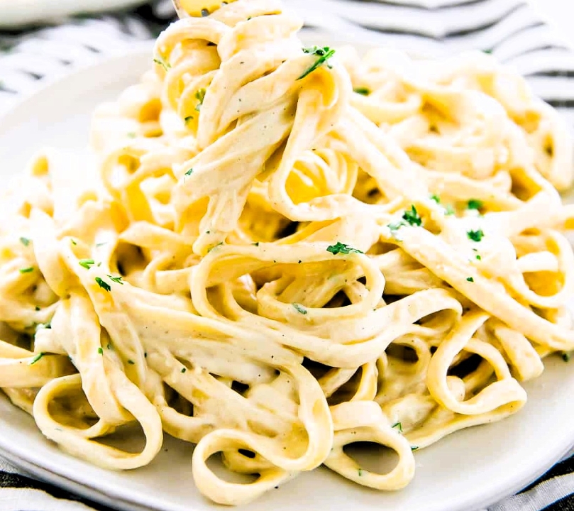 Fettuccine Alfredo.