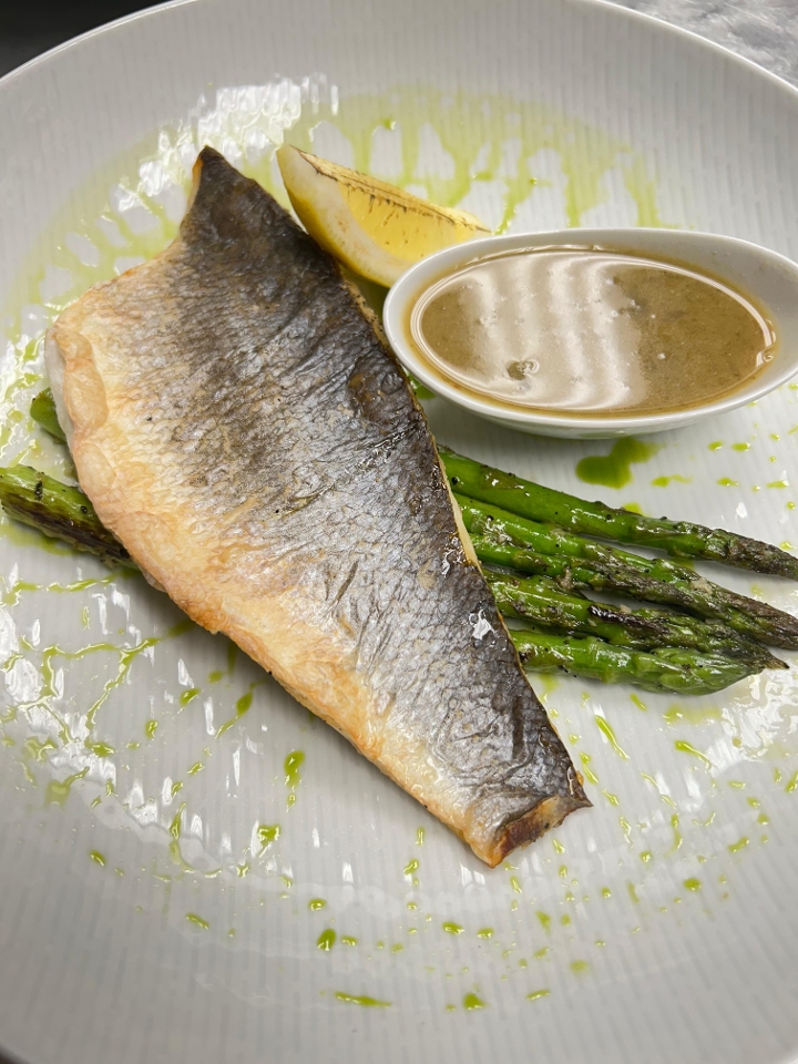 Branzino with Asparagus.