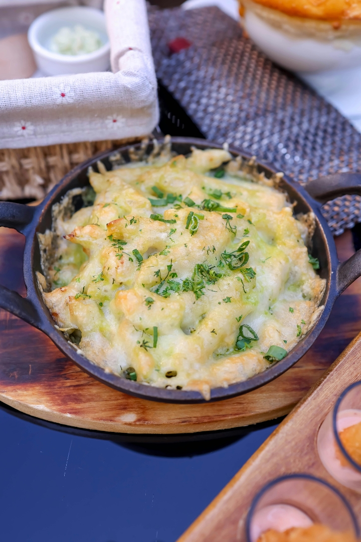 Penne Bacon Mac & Cheese.