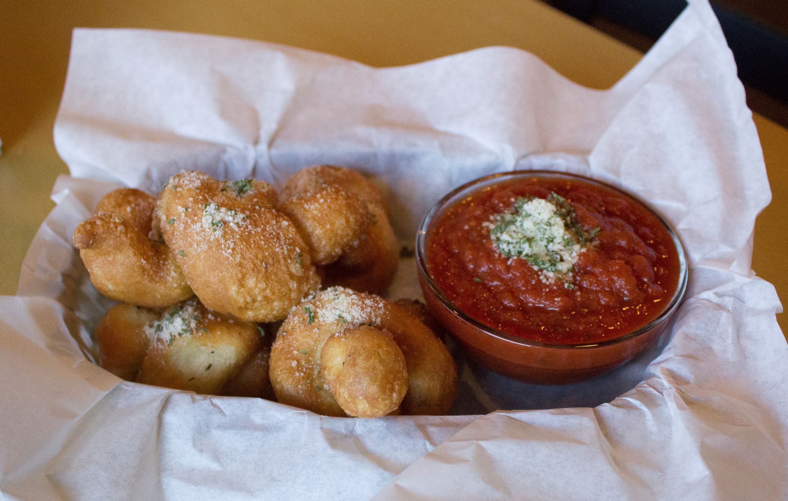Garlic Knots.