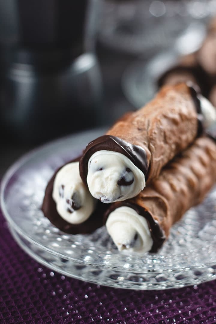 Espresso & Vanilla Cannoli.