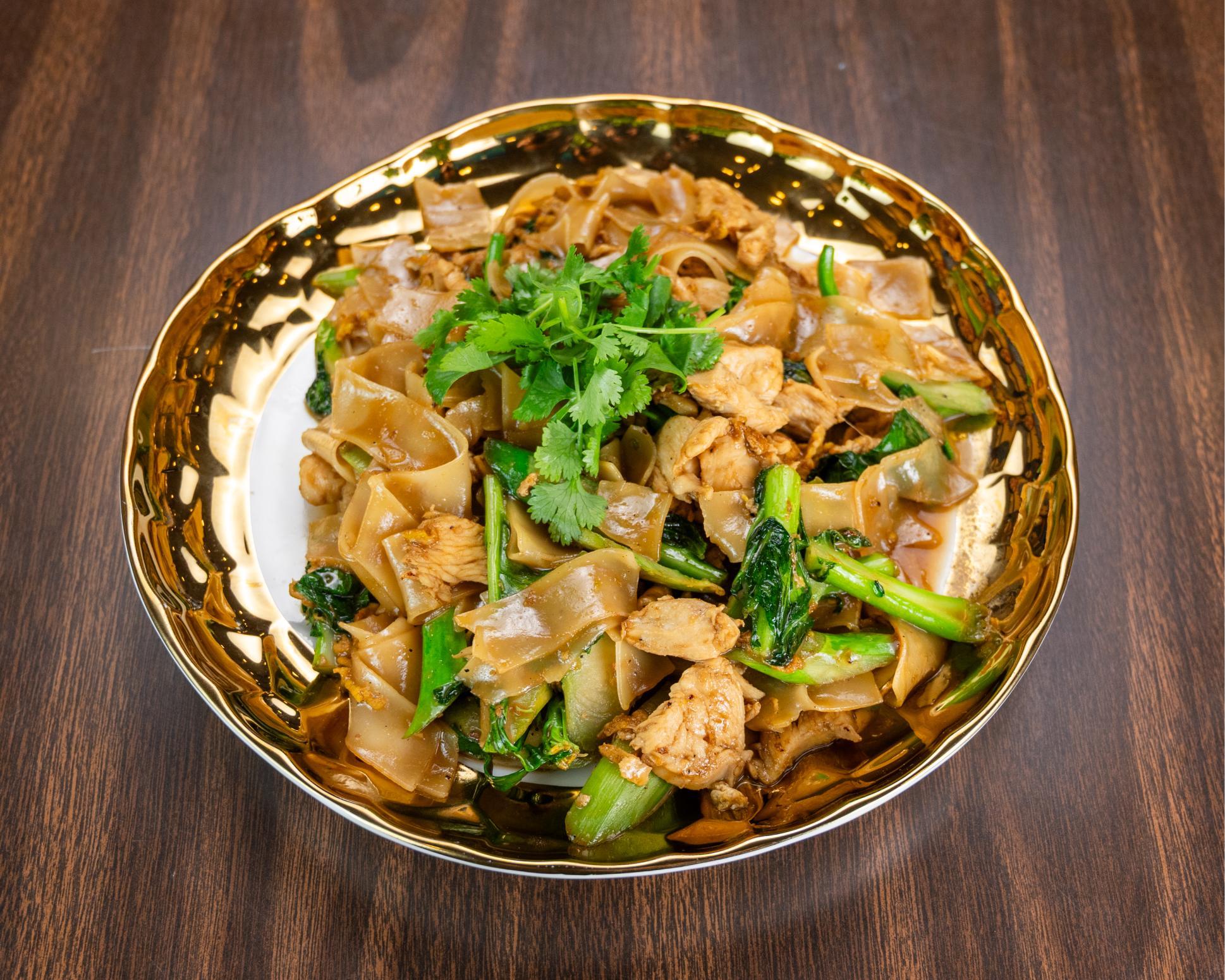 L5: Pad See Ew.