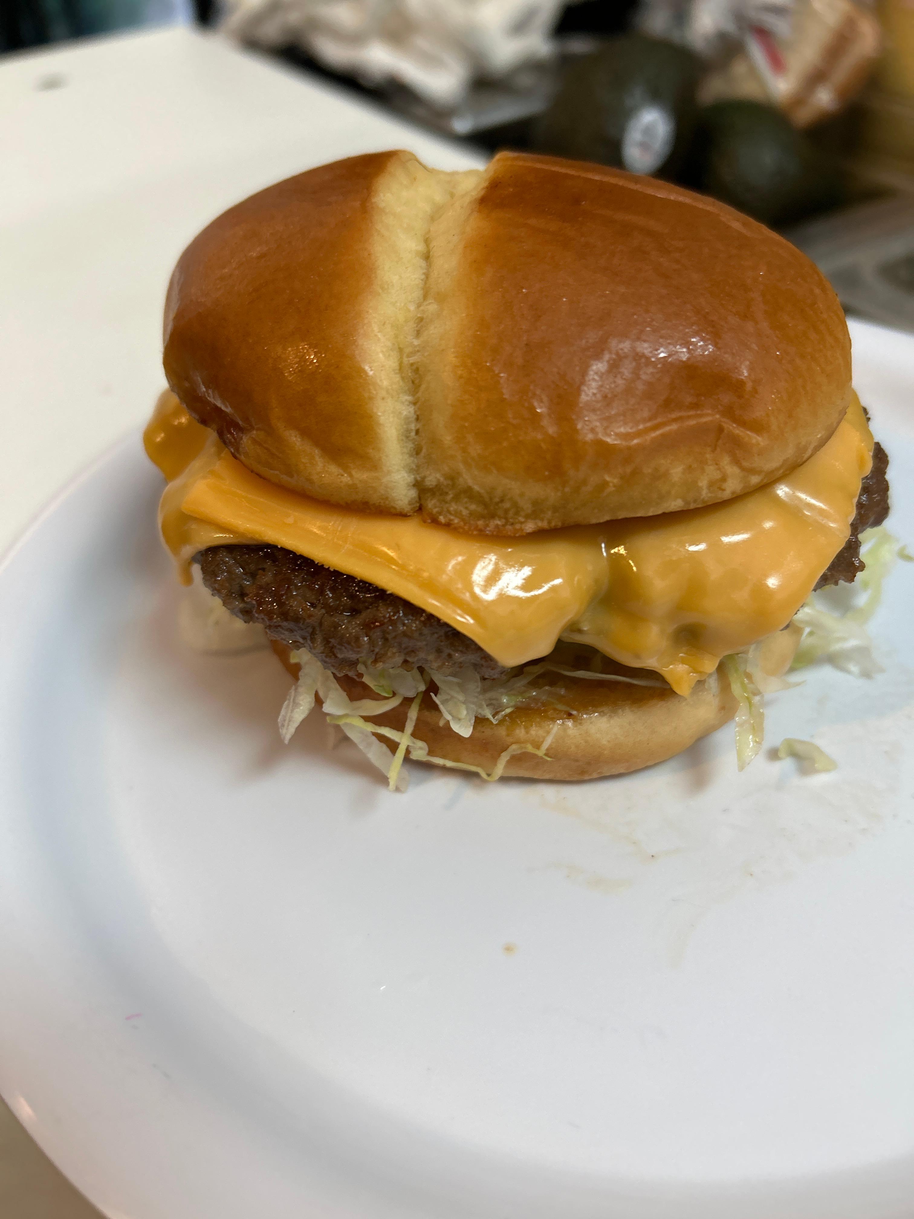 Cheese Burger.