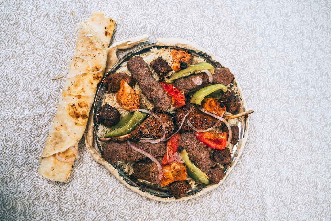 House Feast Tray (3-4 People).