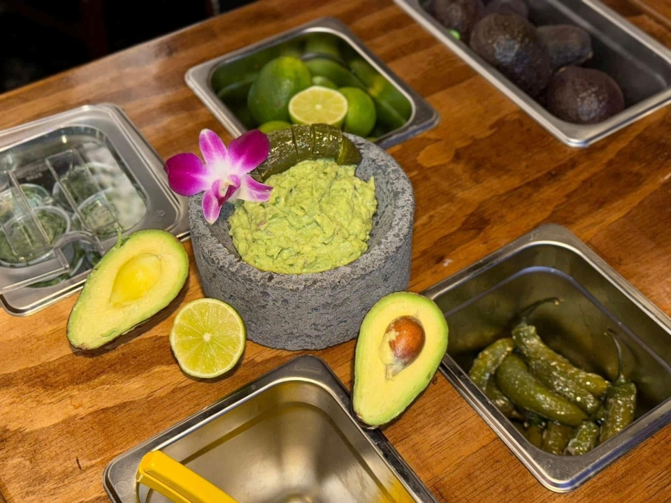 Guacamole 4 oz.