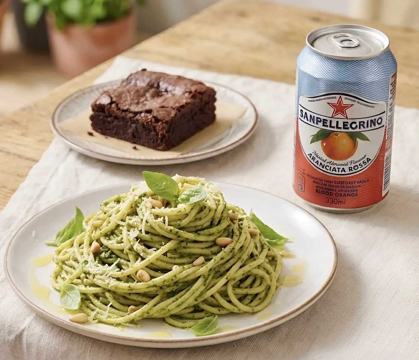 $15 Meal Deal - Your choice of pasta (24oz), sauce, side, and drink.