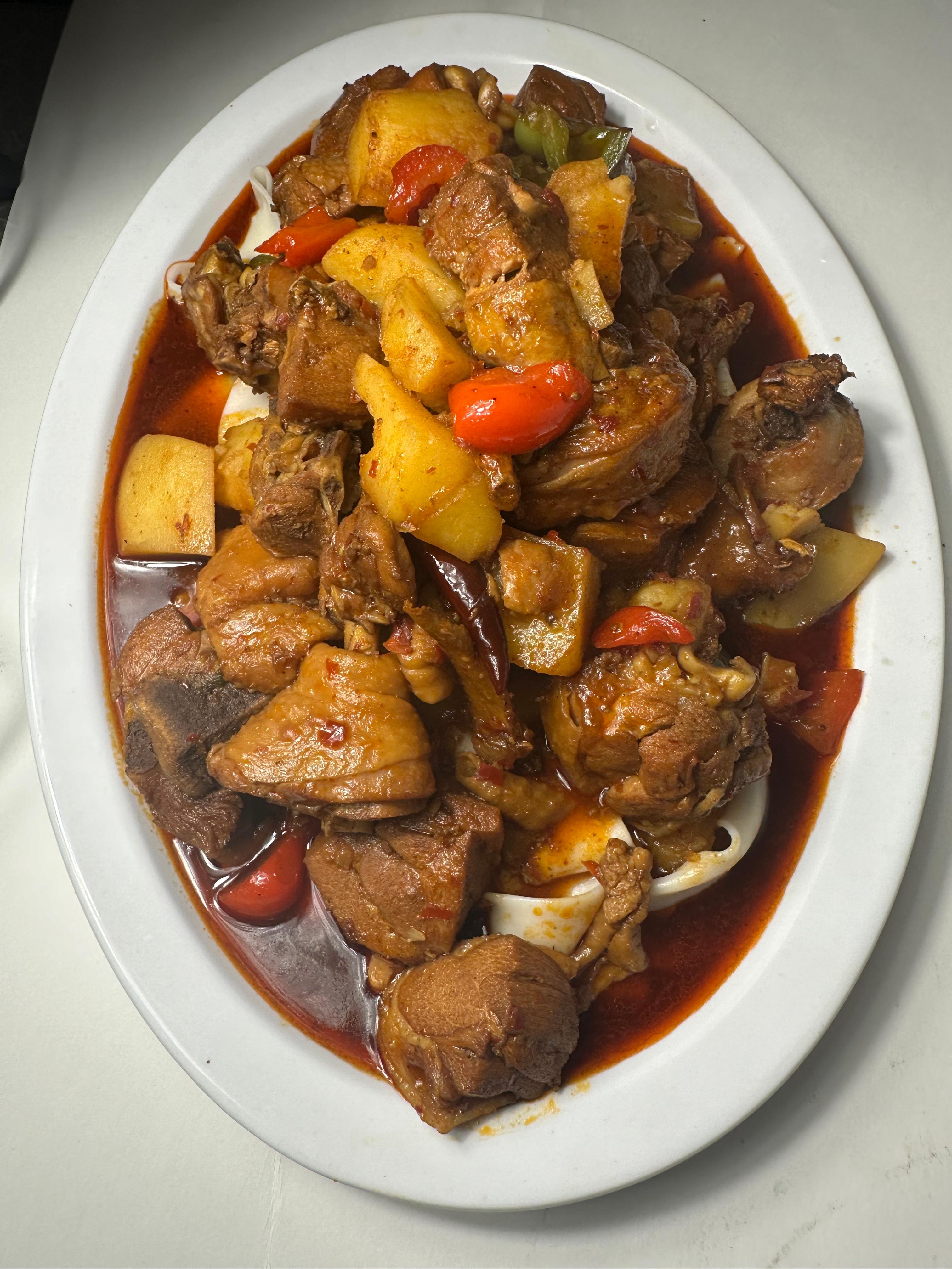 Large Plate Chicken 大盘鸡.