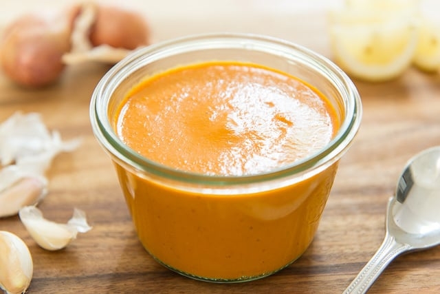 Spicy Roasted Pepper Sauce (3.25oz).