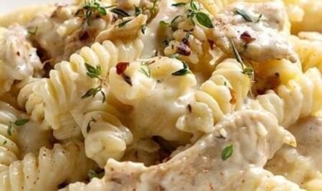 Chicken Alfredo-Family.
