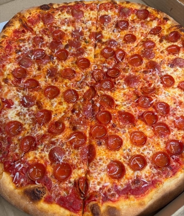 12" Pepperoni.