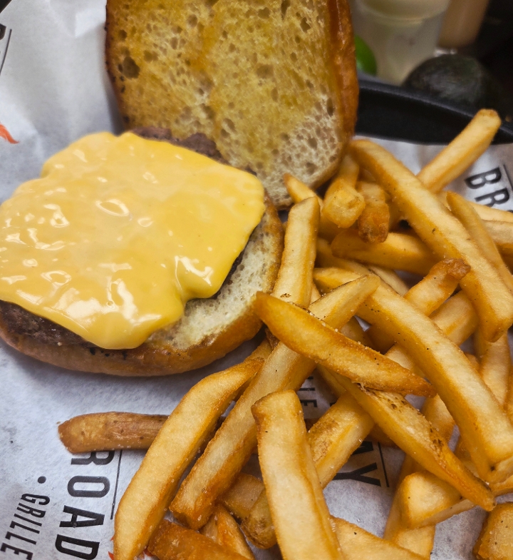 Kids Cheese Burger.