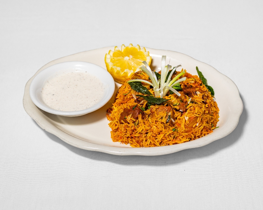 CHICKEN BIRYANI.