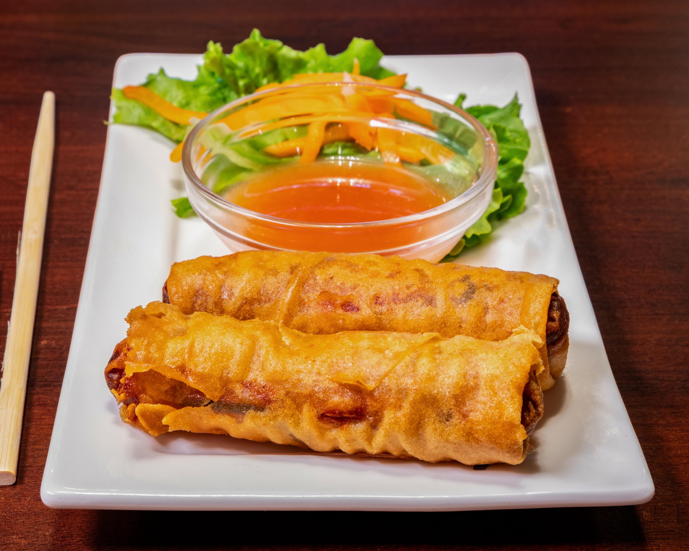 A2. Egg Rolls (Cha Gio).