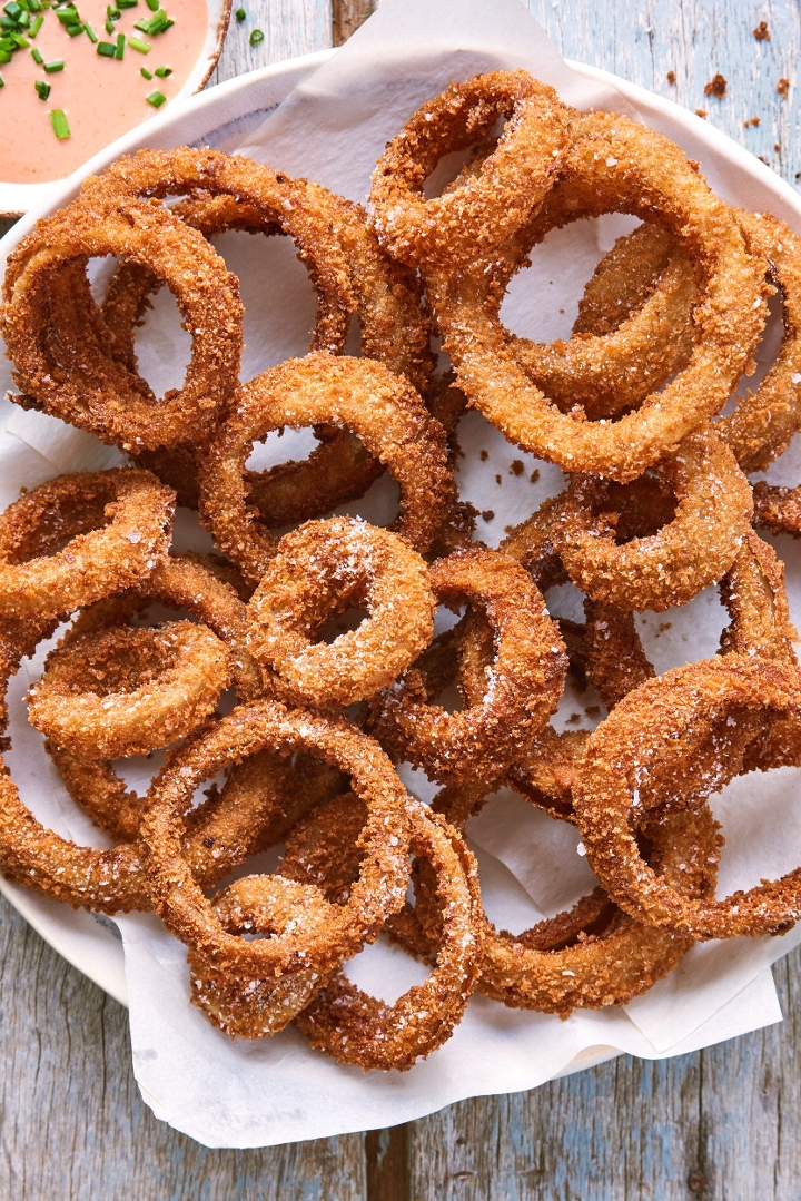 🧅Full Tray Crispy Onion Rings 🧅.