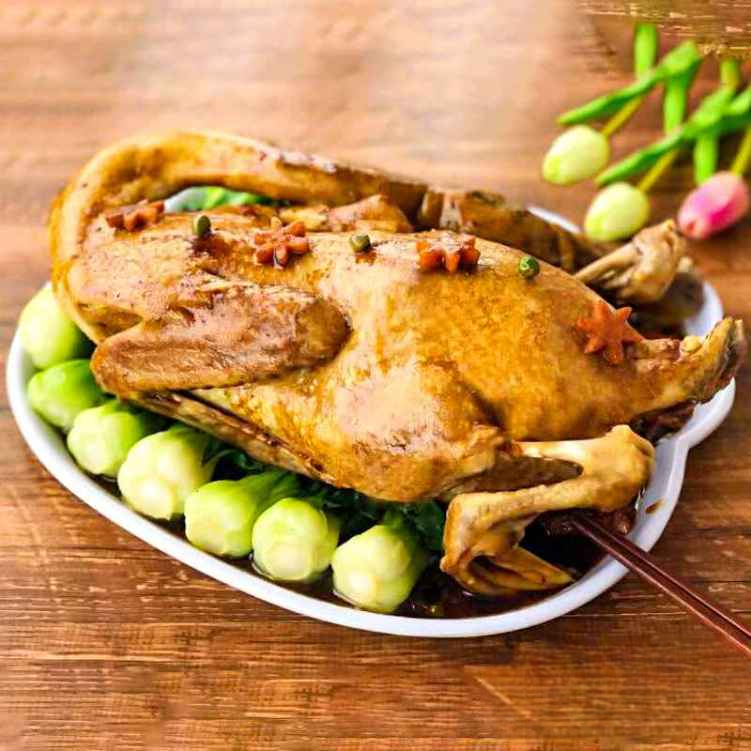 CK15. 八珍扒鴨/Braised Duck w. Eight Delight Poultry.