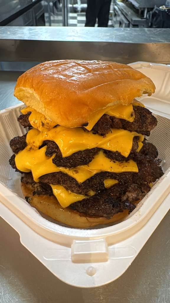 4x4 Smash Burger.