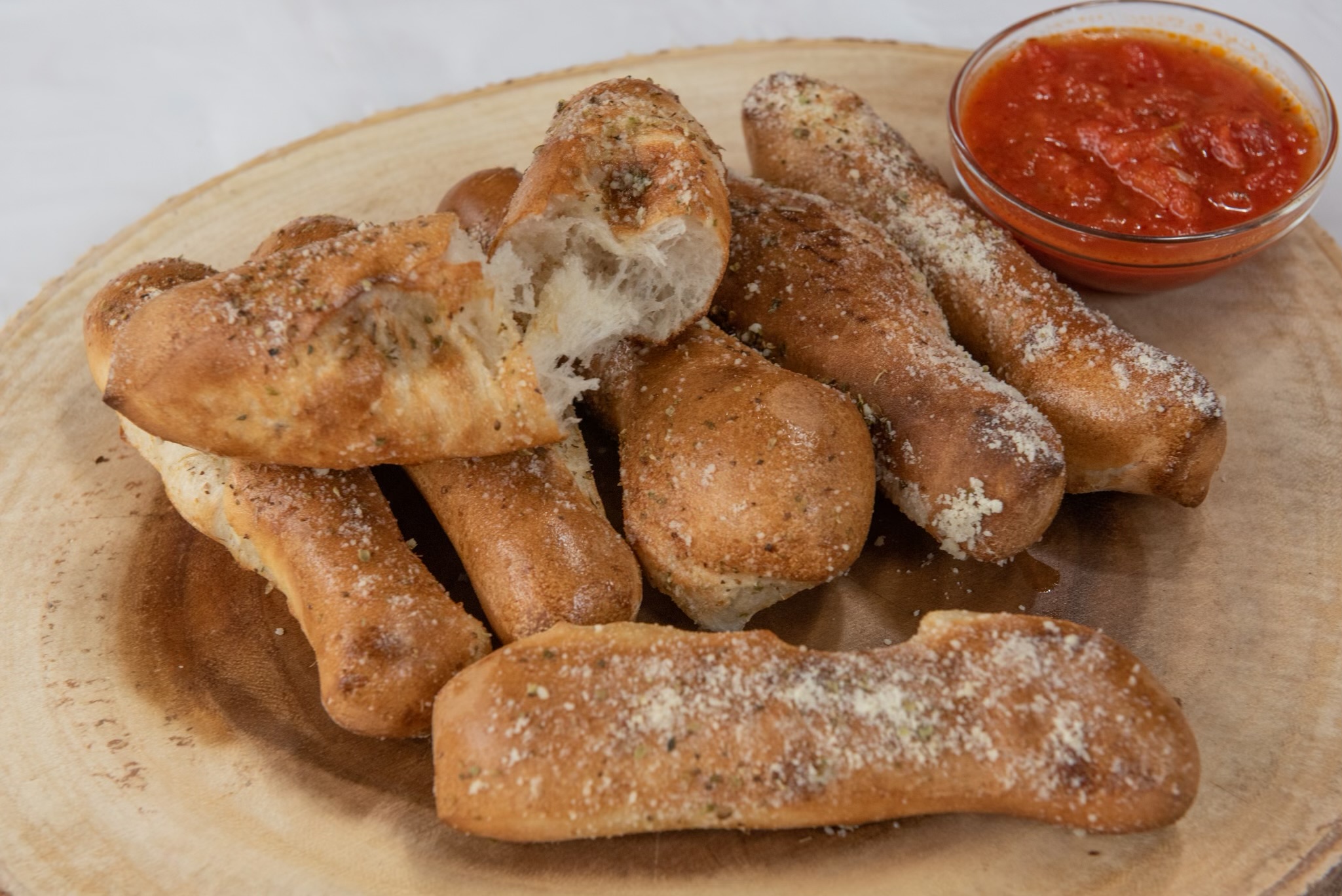 Bread Sticks (8 Pcs).