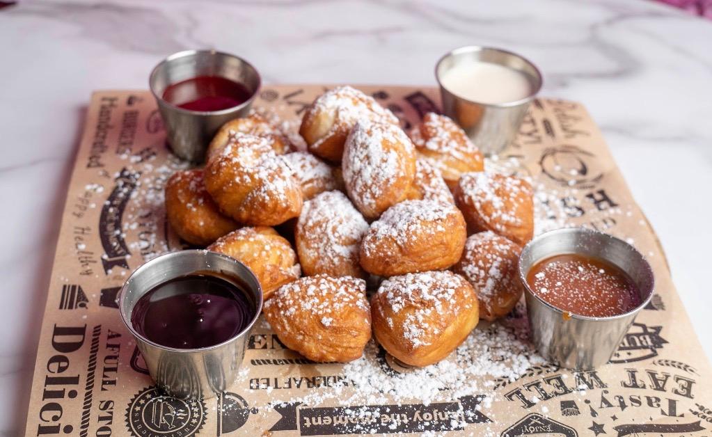 Beignet Flights.