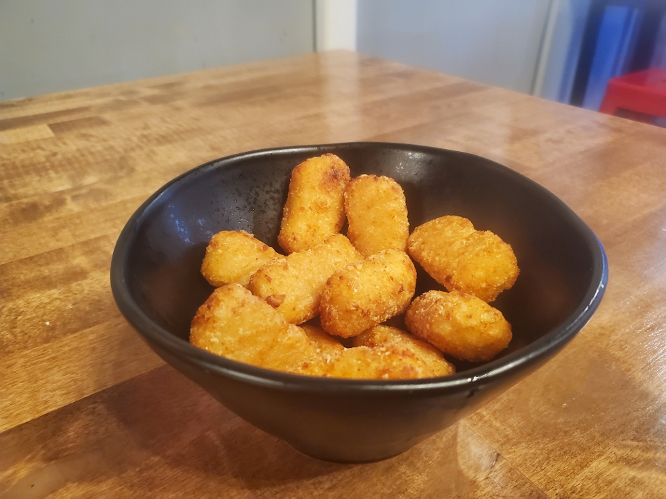 Pepper Jack Mac Bites.